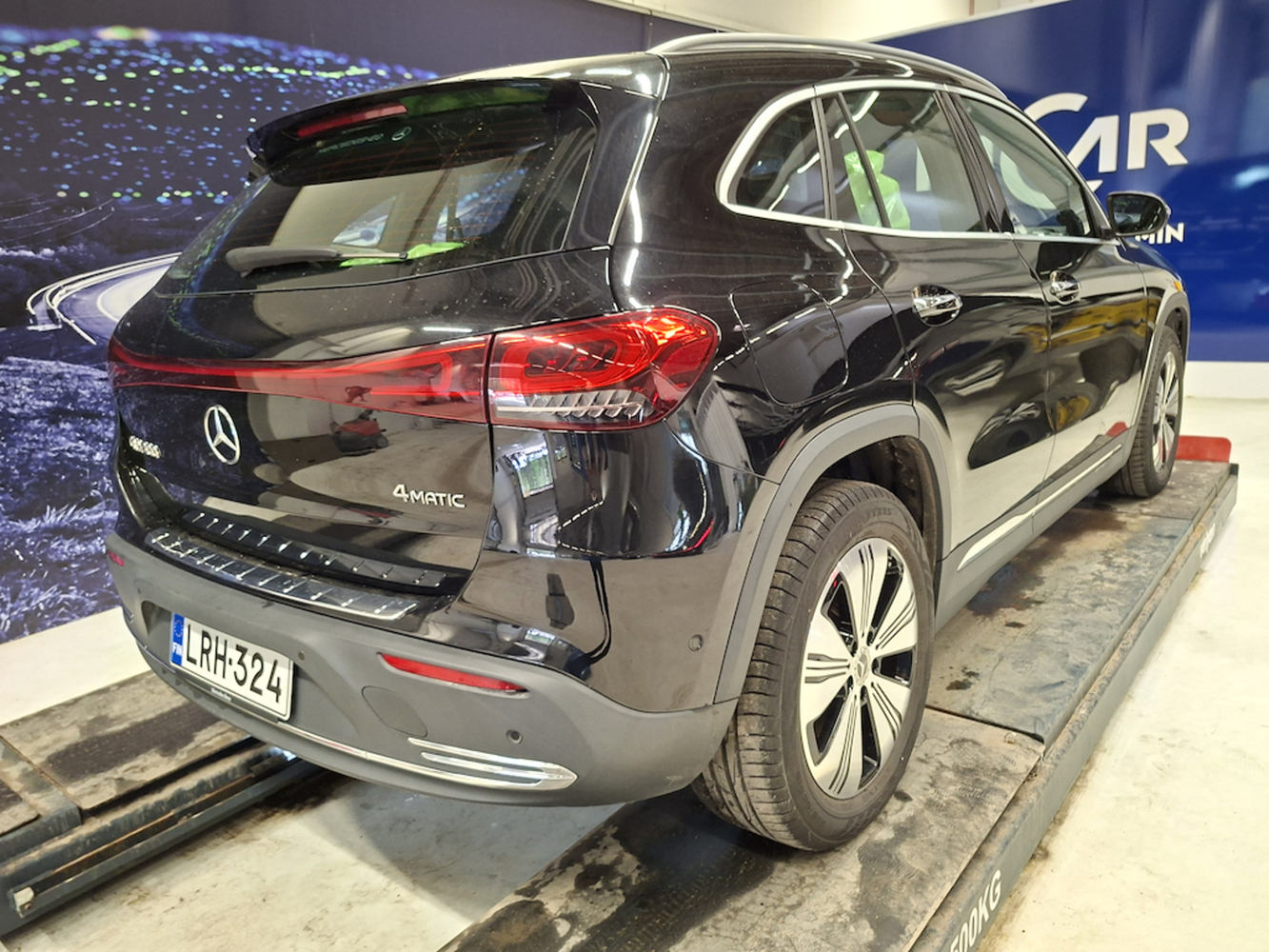 Mercedes-Benz EQA vaihtoauto