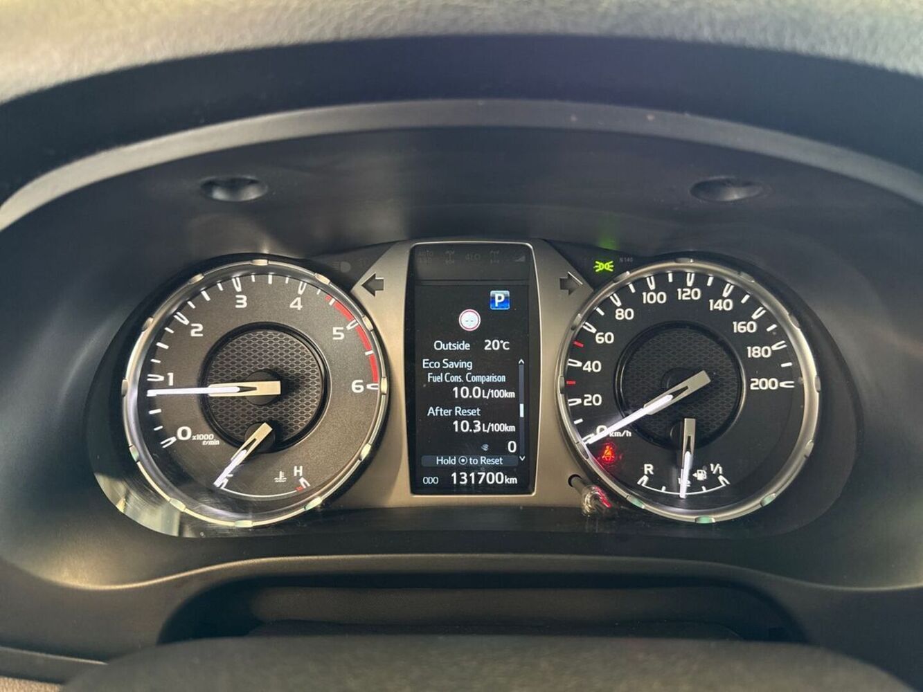 Toyota Hilux vaihtoauto