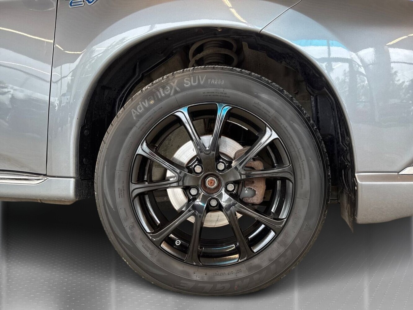 Mitsubishi Outlander PHEV vaihtoauto