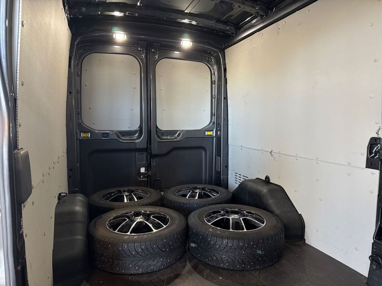 Ford Transit vaihtoauto