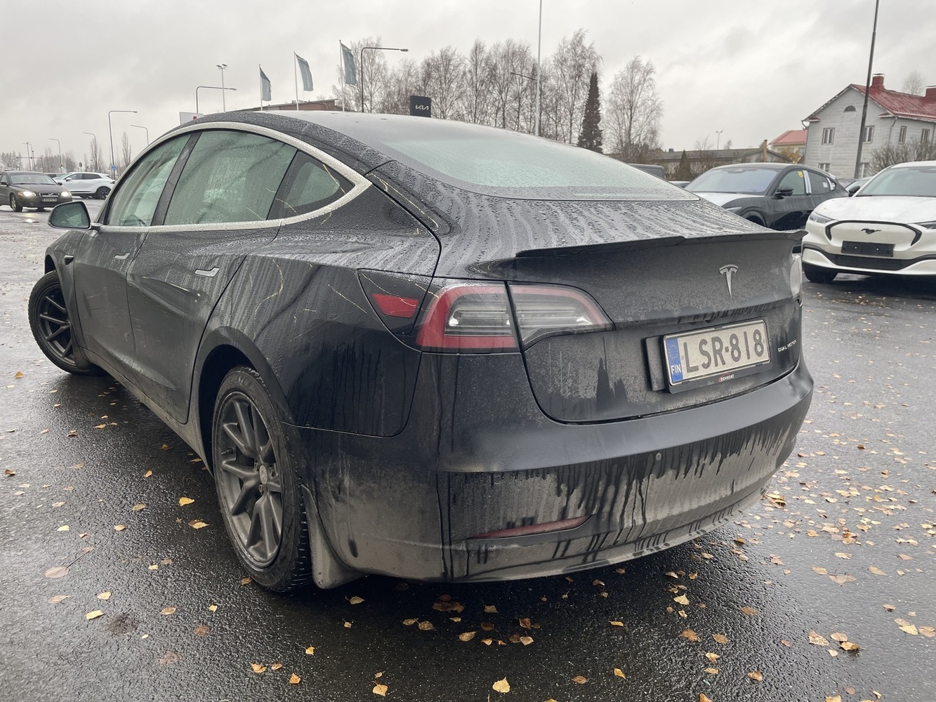 Tesla Model 3 vaihtoauto