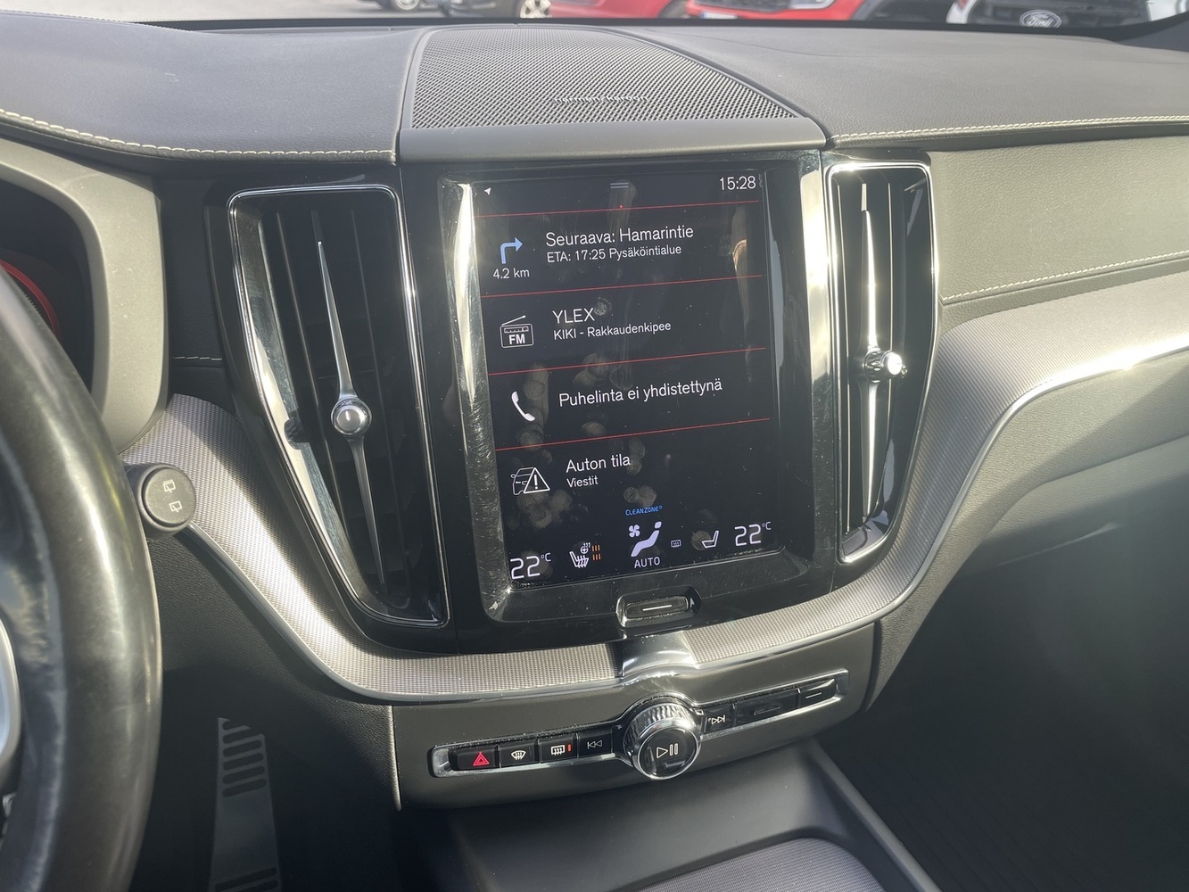 Volvo XC60 vaihtoauto