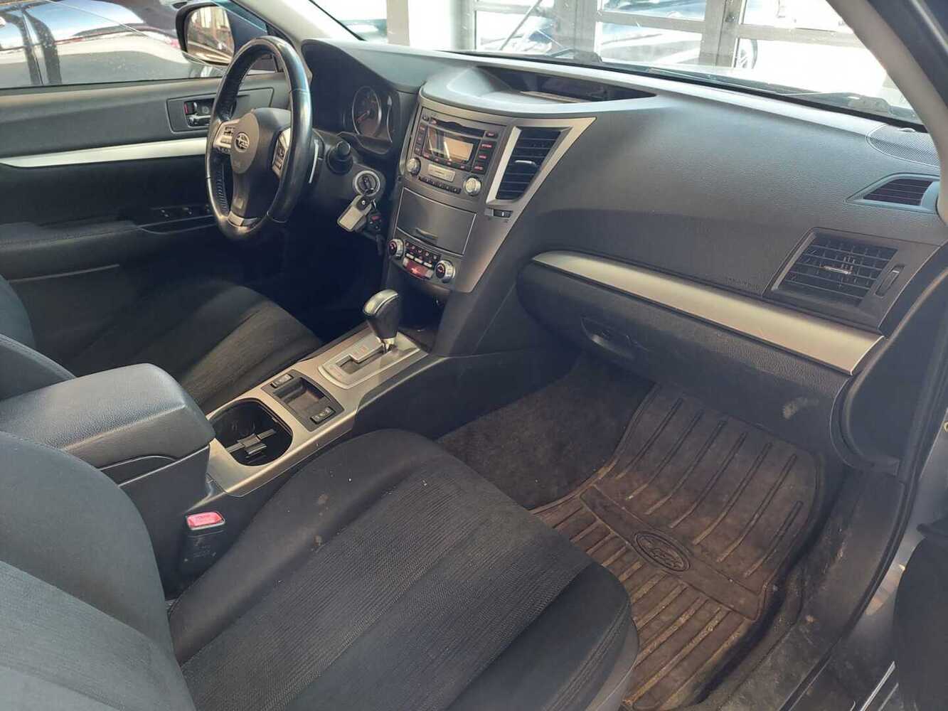 Subaru Outback vaihtoauto