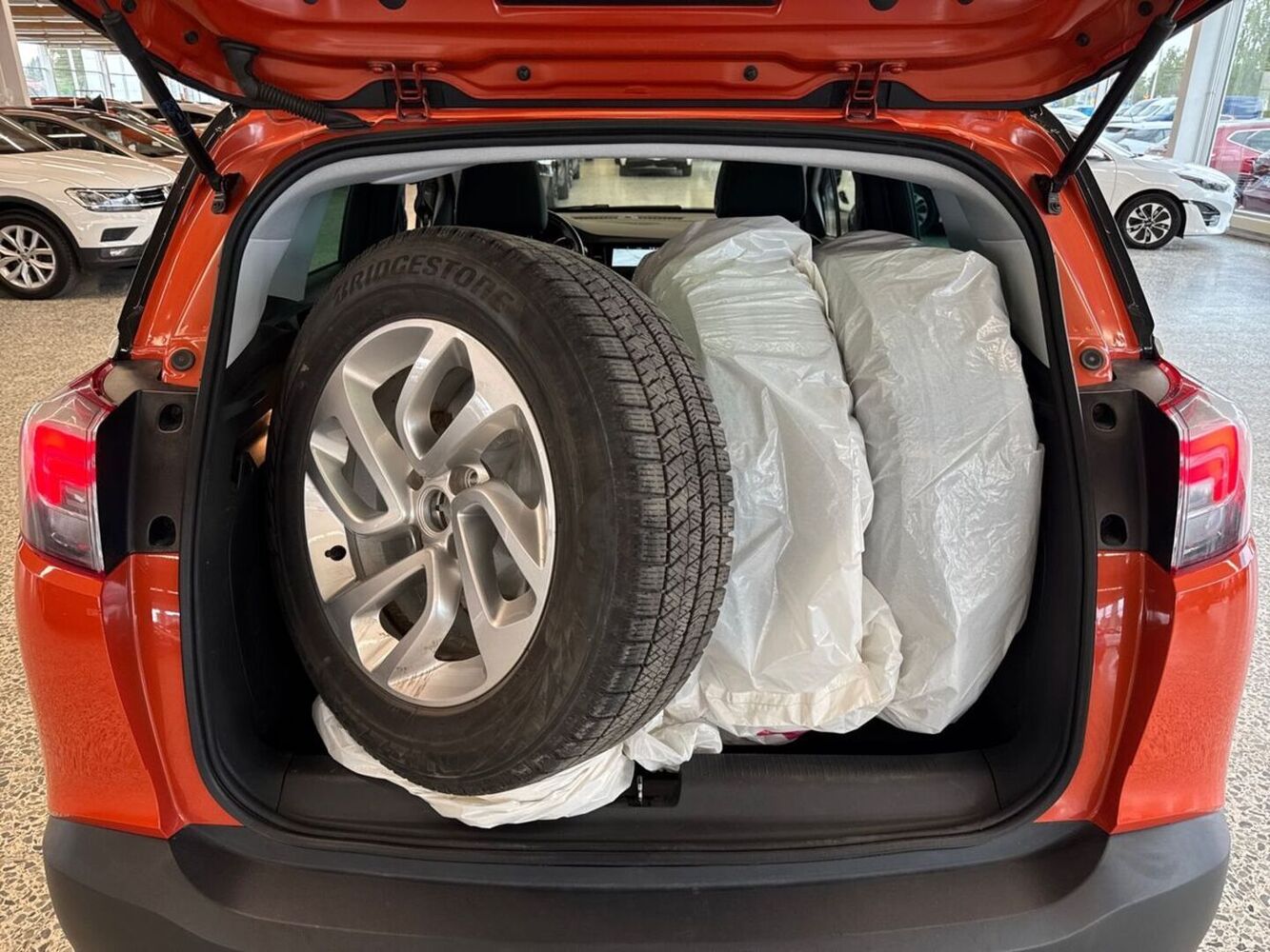 Opel Crossland X vaihtoauto