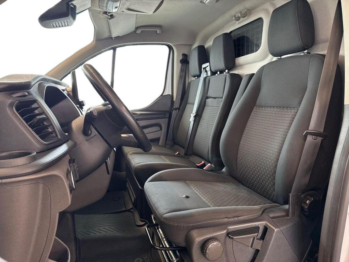Ford Transit Custom vaihtoauto