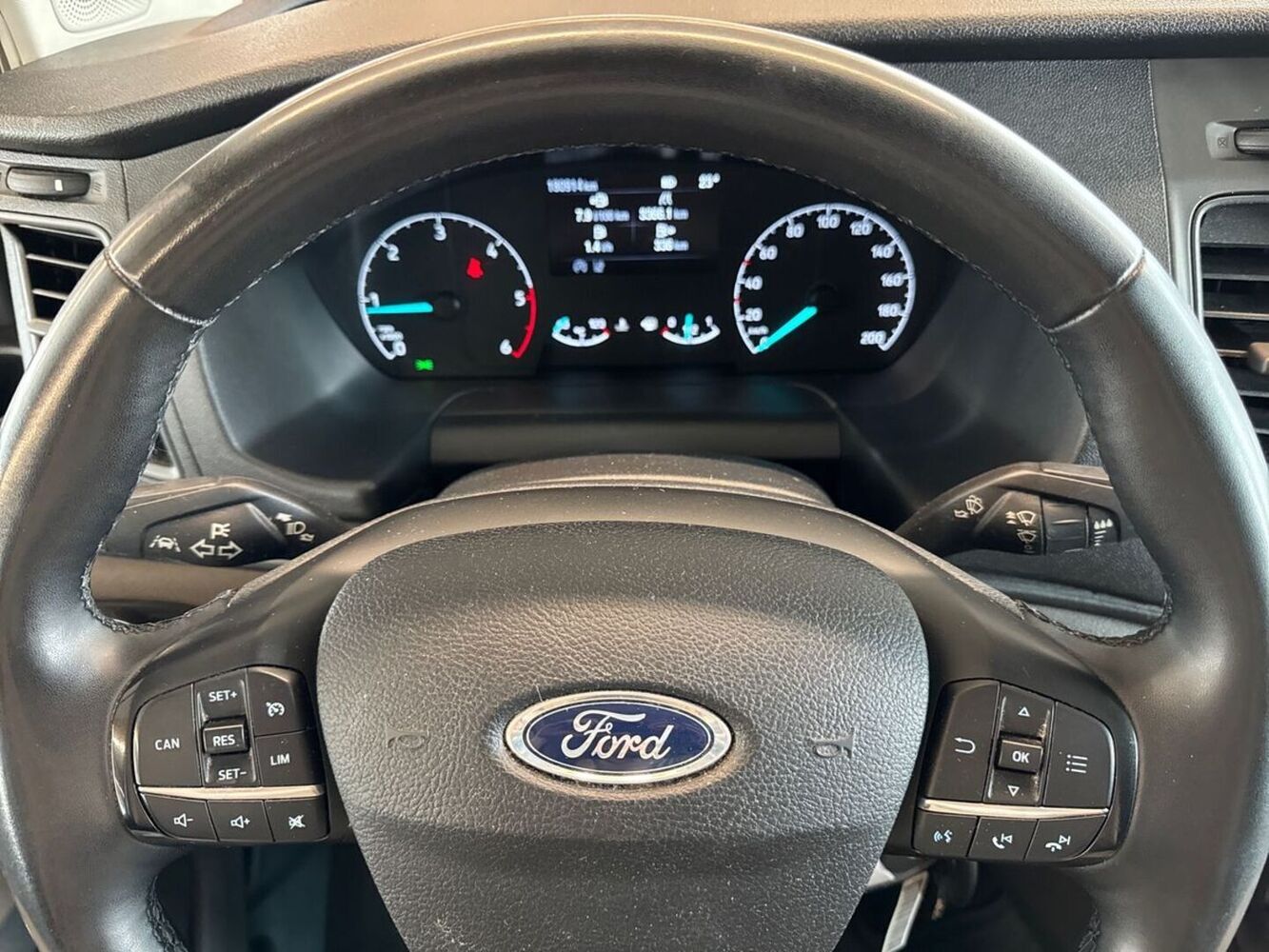 Ford Transit Custom vaihtoauto
