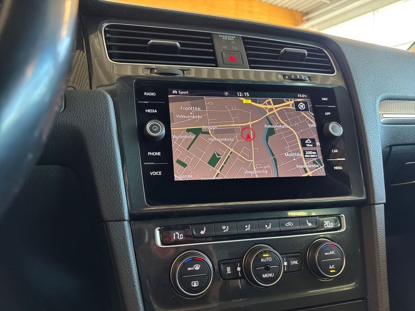 Volkswagen Golf vaihtoauto