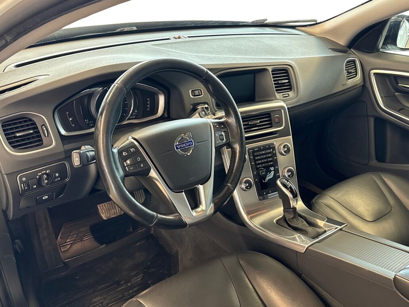 Volvo V60 Cross Country vaihtoauto