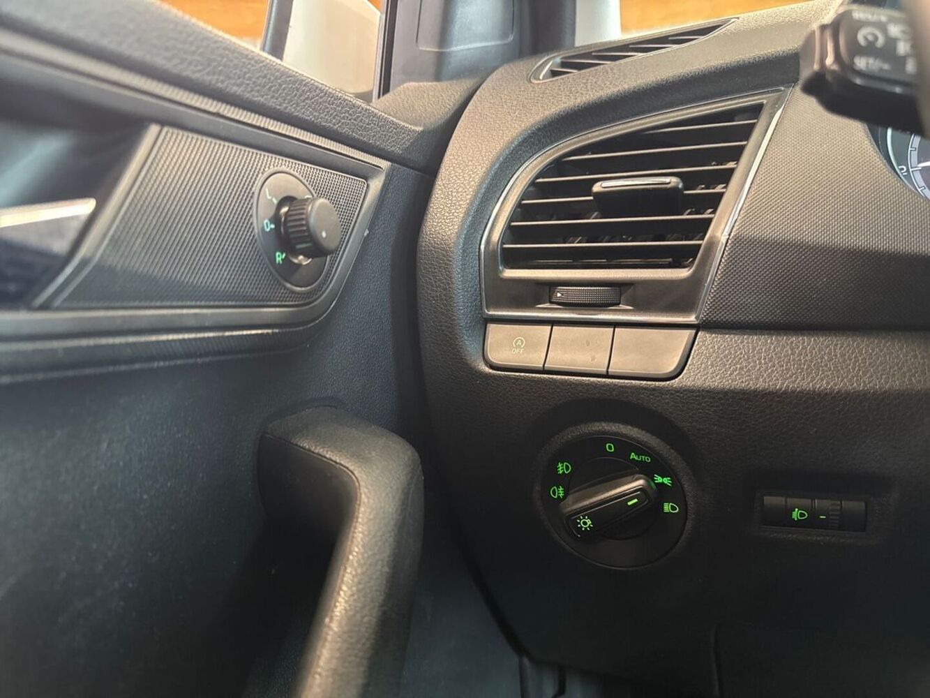 Skoda Fabia vaihtoauto