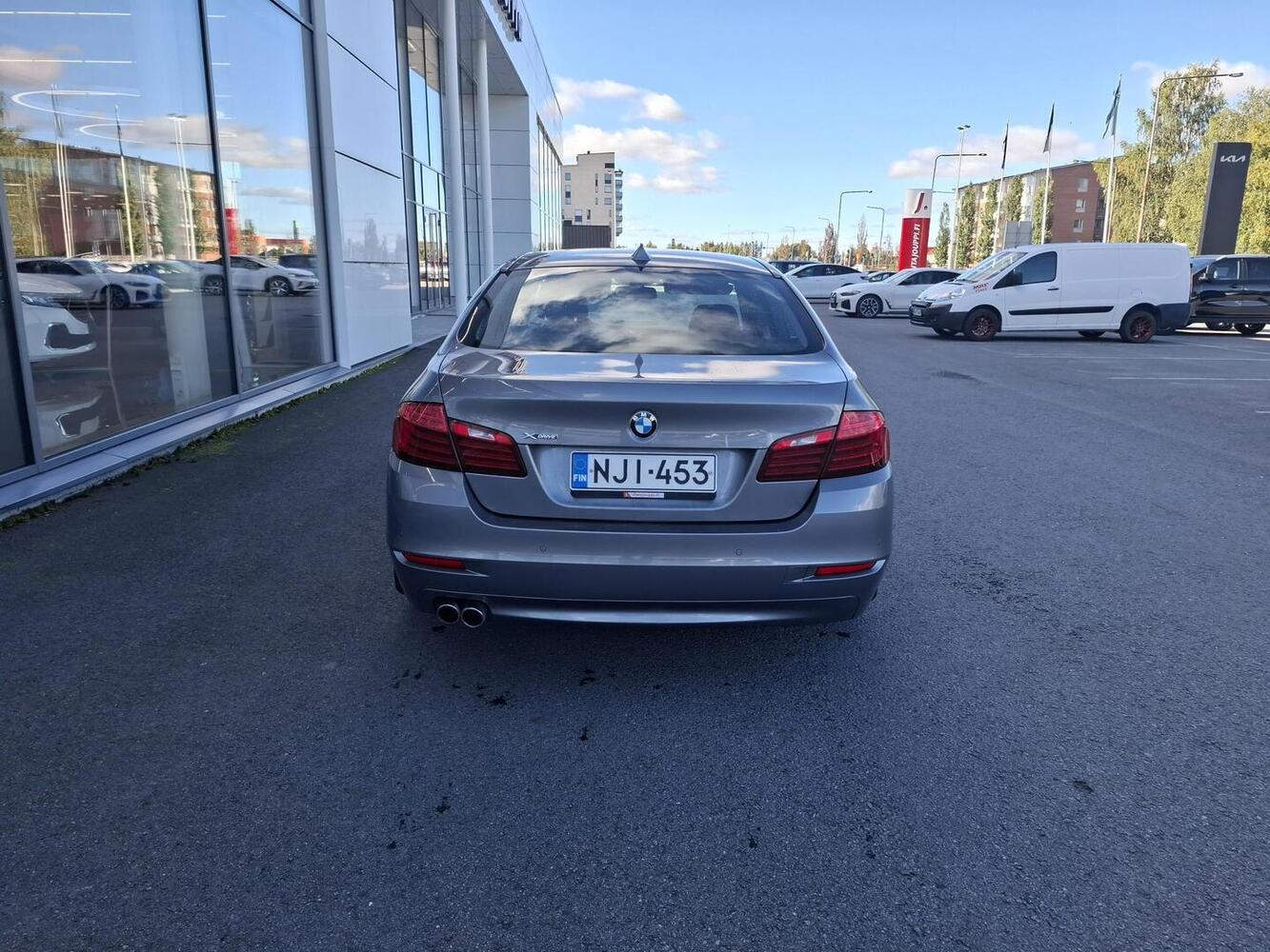 BMW 520 vaihtoauto