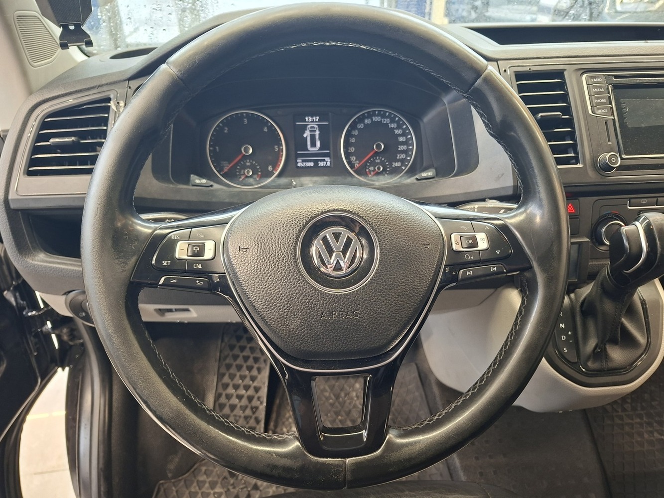 Volkswagen Transporter vaihtoauto