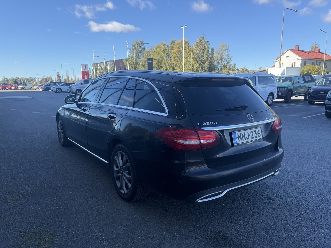 Mercedes-Benz C vaihtoauto