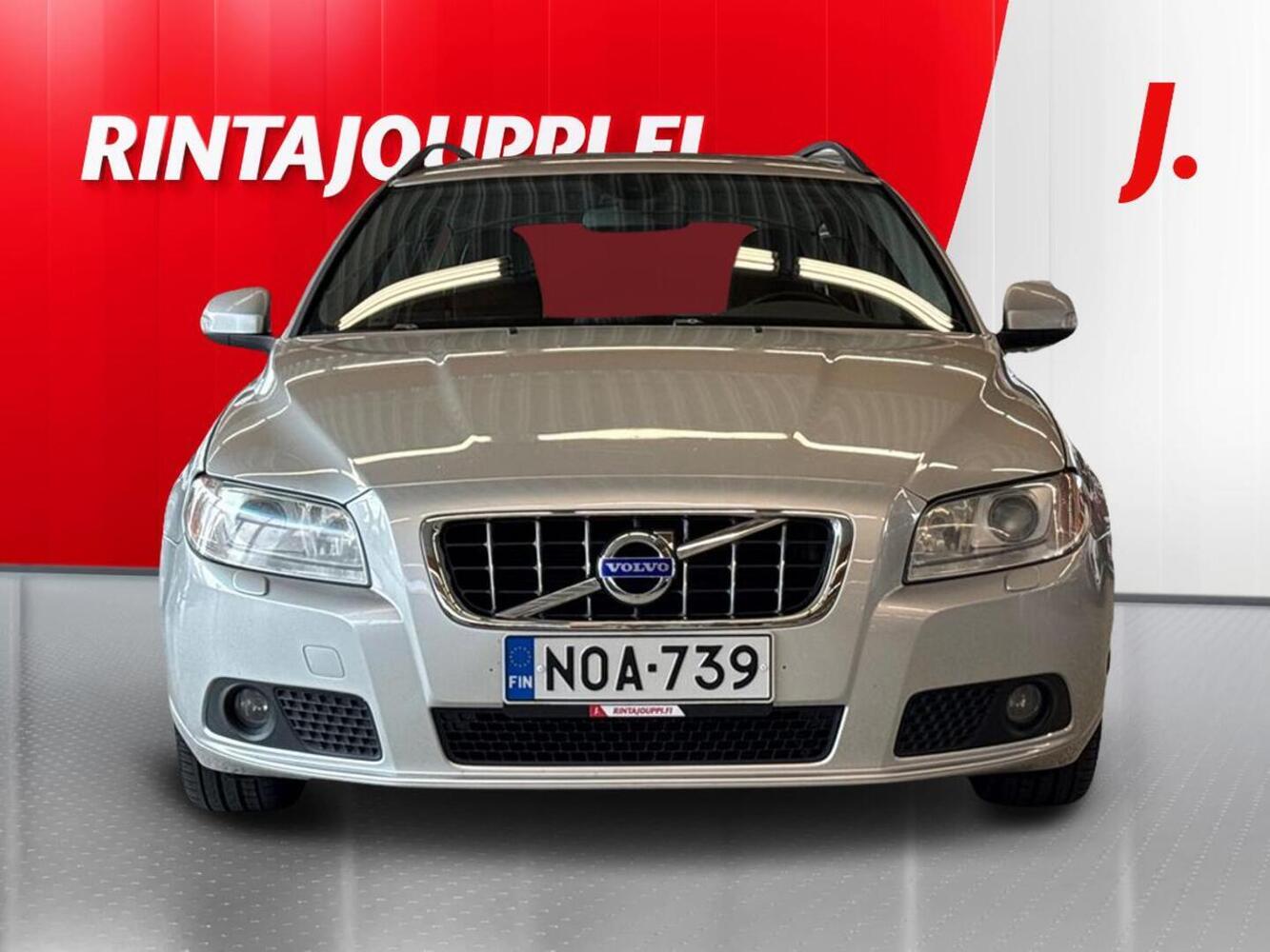 Volvo V70 vaihtoauto