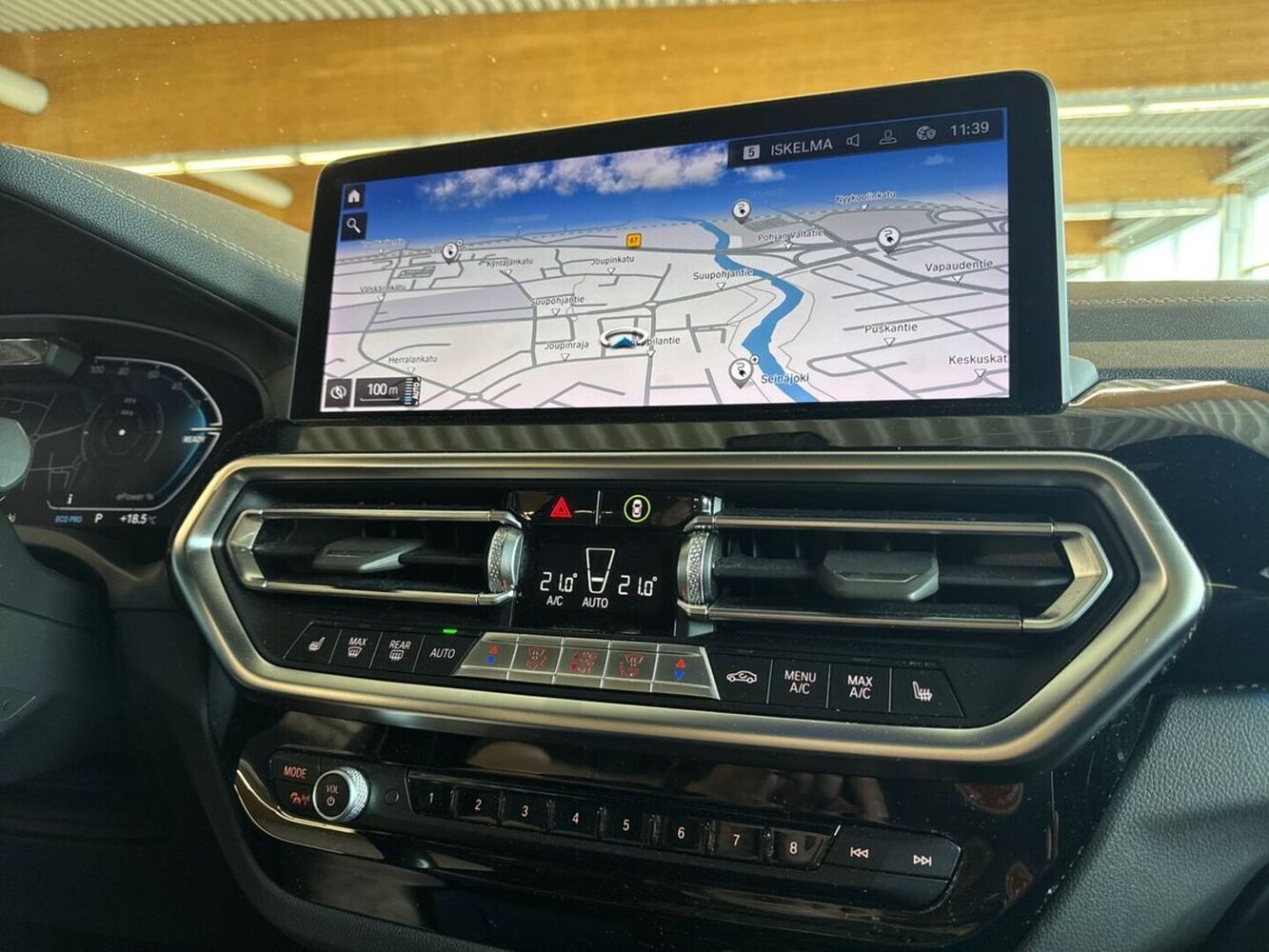 BMW iX3 vaihtoauto