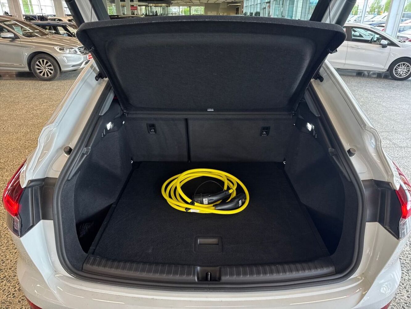 Audi Q4 e-tron vaihtoauto