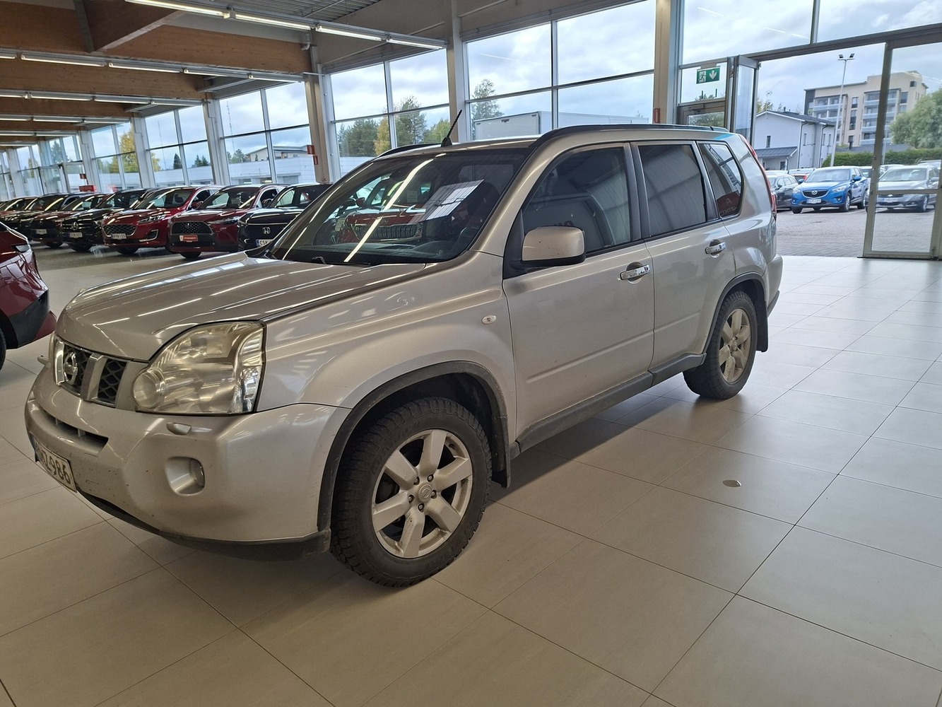 Nissan X-Trail vaihtoauto