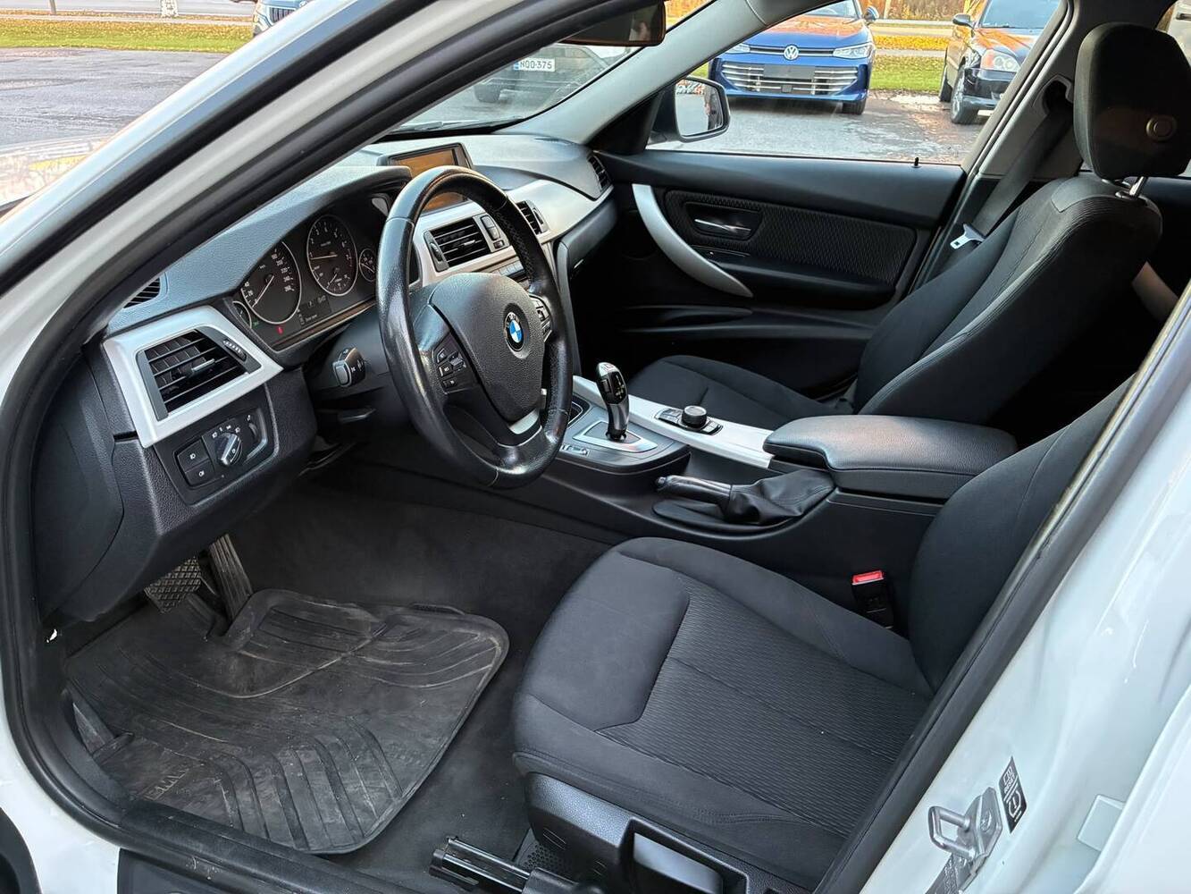 BMW 320 vaihtoauto