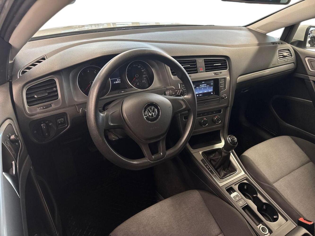 Volkswagen Golf vaihtoauto