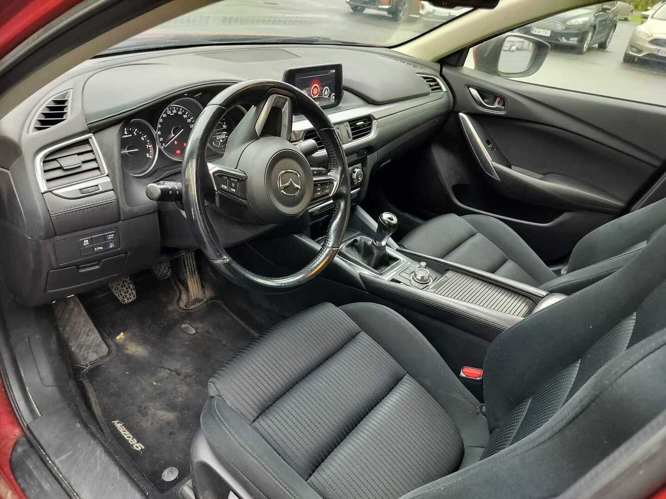 Mazda 6 vaihtoauto