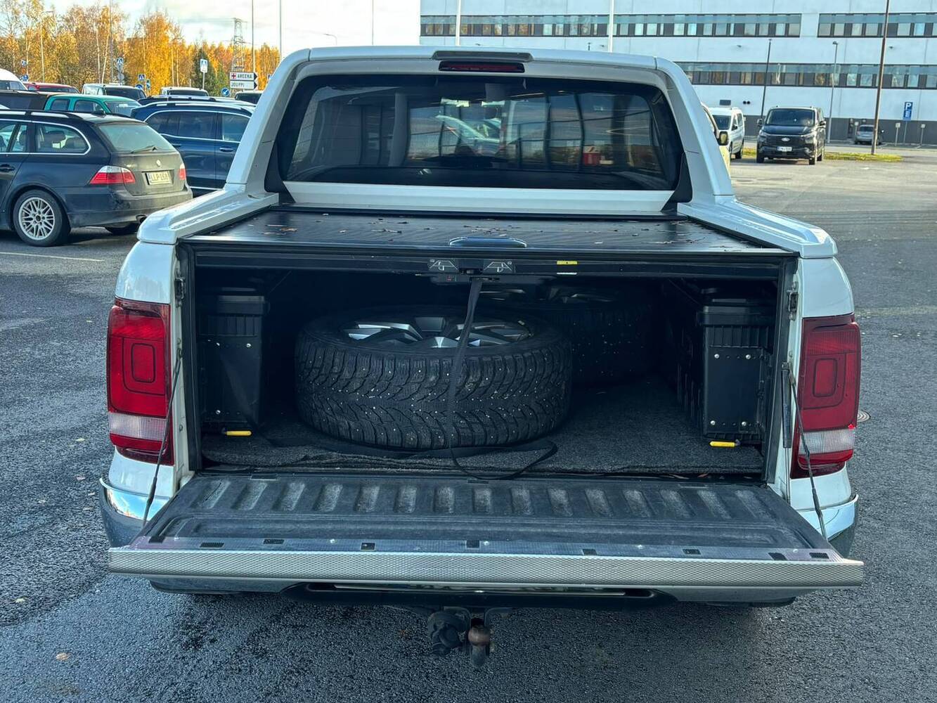 Volkswagen Amarok vaihtoauto