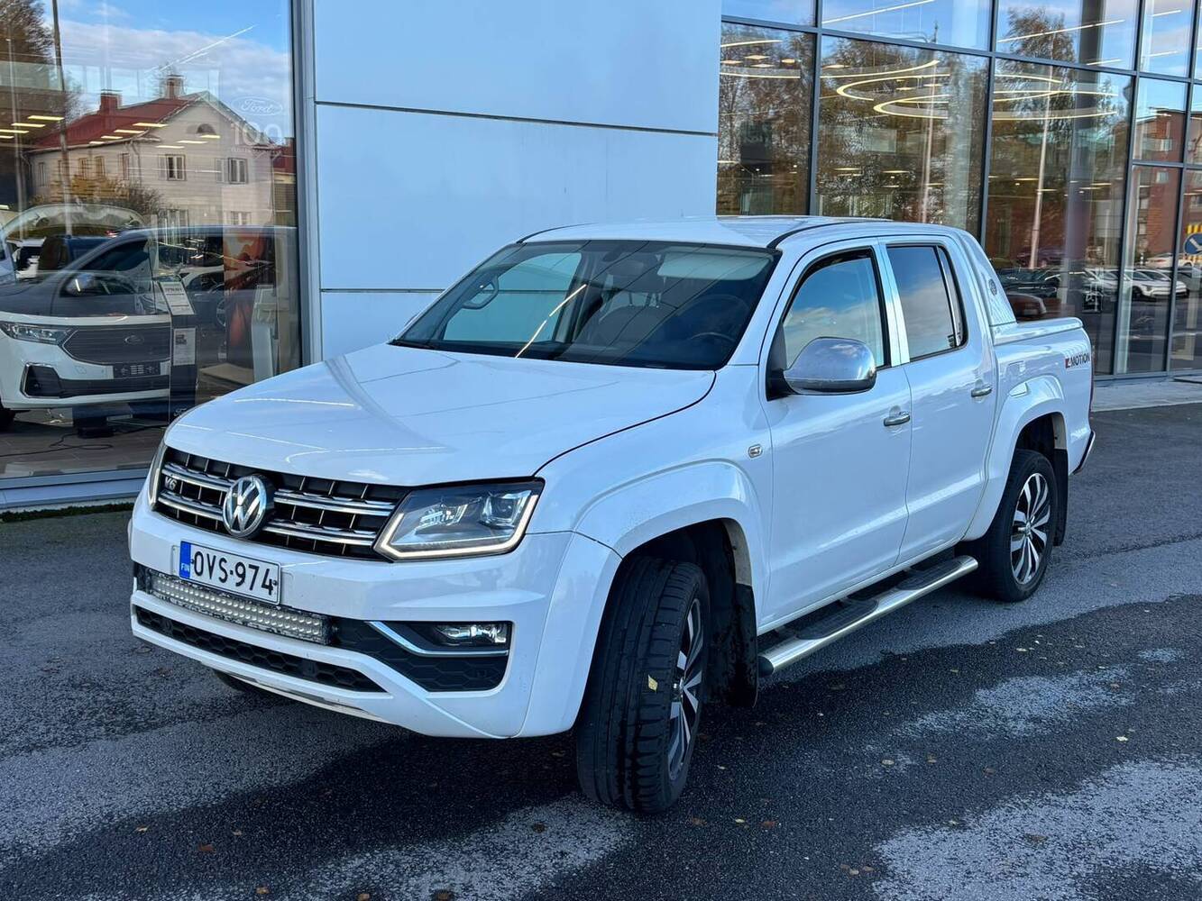 Volkswagen Amarok vaihtoauto