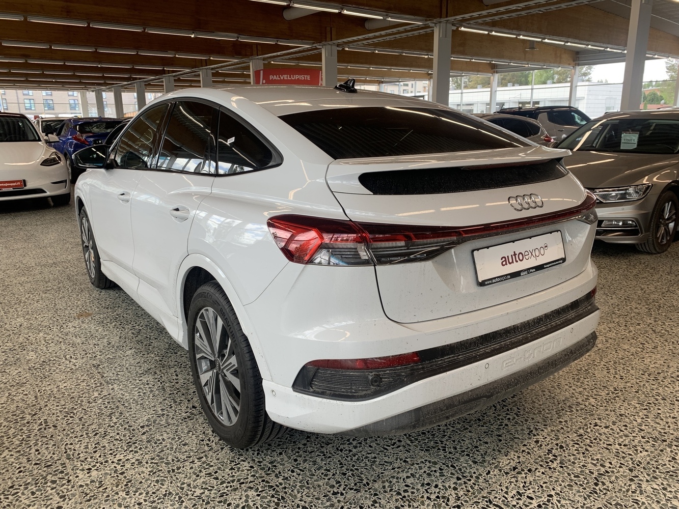 Audi Q4 e-tron vaihtoauto