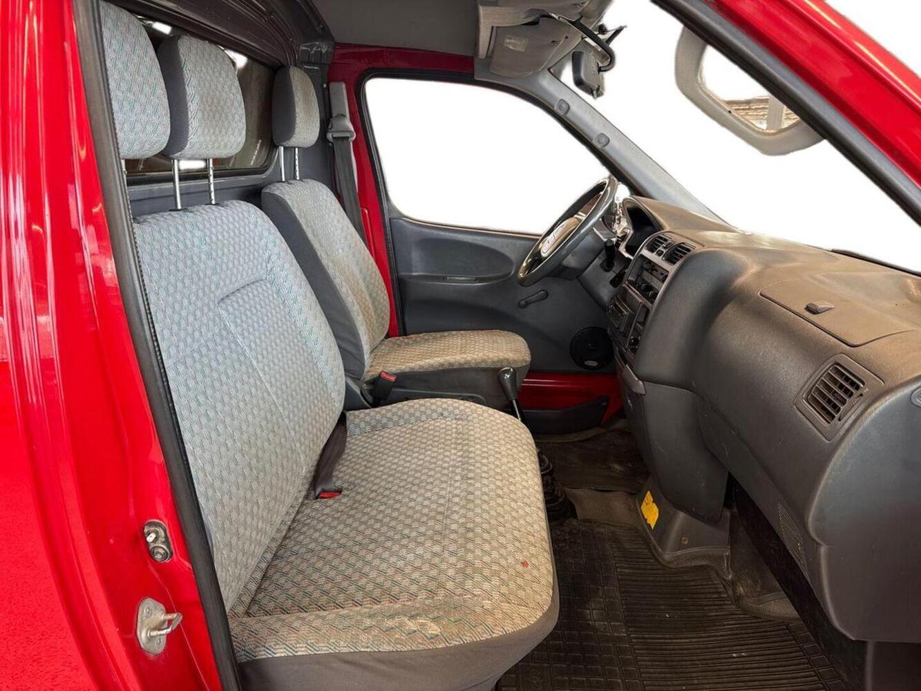 Toyota Hiace vaihtoauto