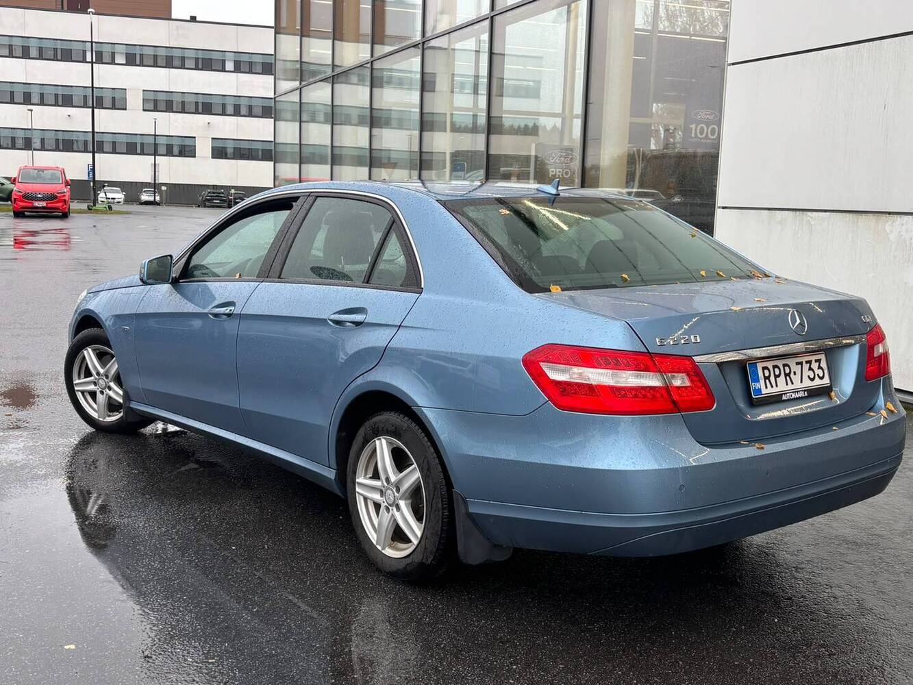 Mercedes-Benz E vaihtoauto