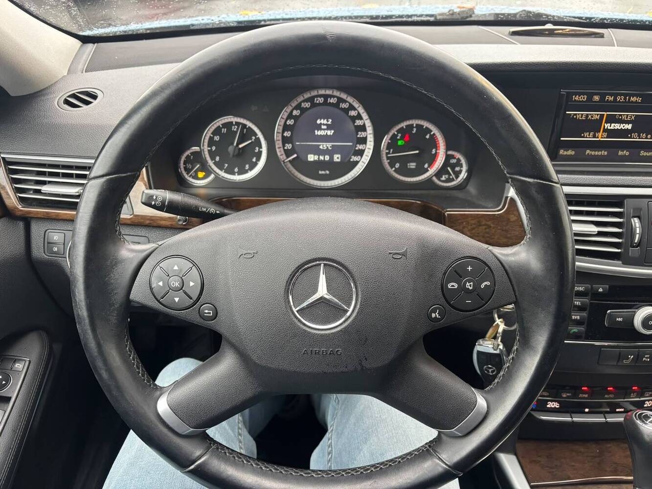 Mercedes-Benz E vaihtoauto