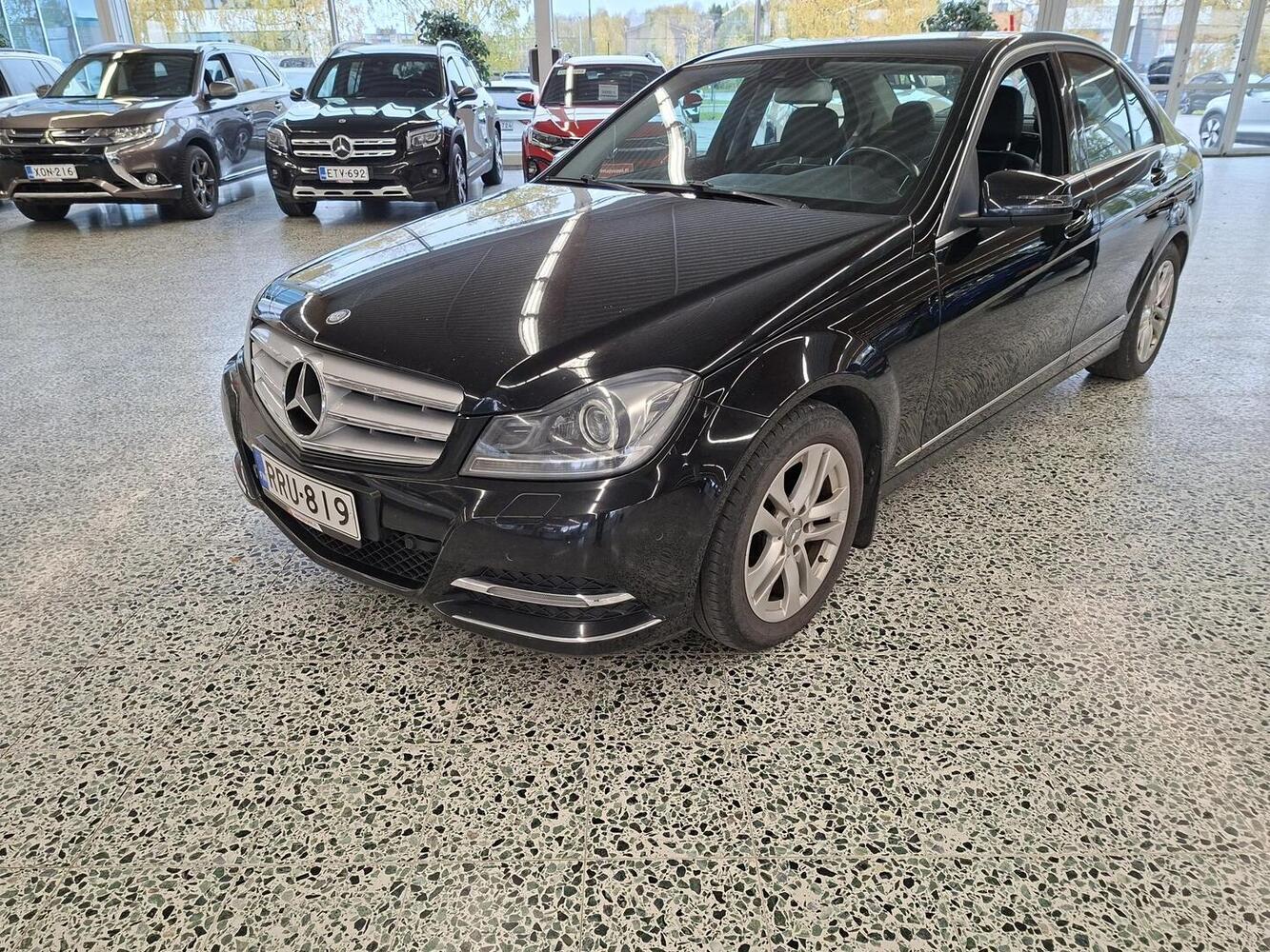 Mercedes-Benz C vaihtoauto