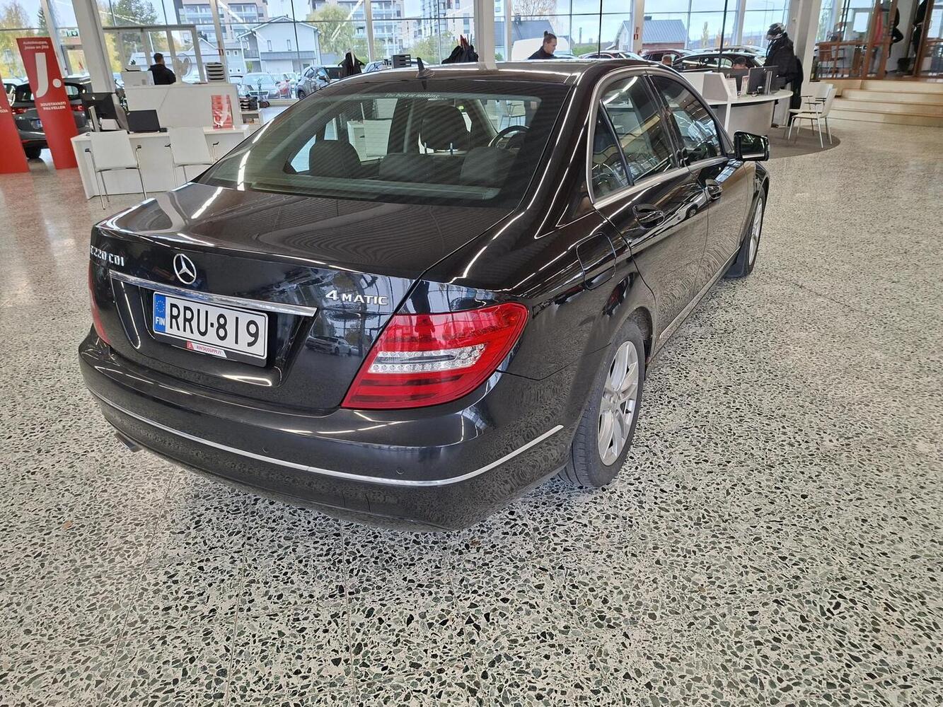 Mercedes-Benz C vaihtoauto