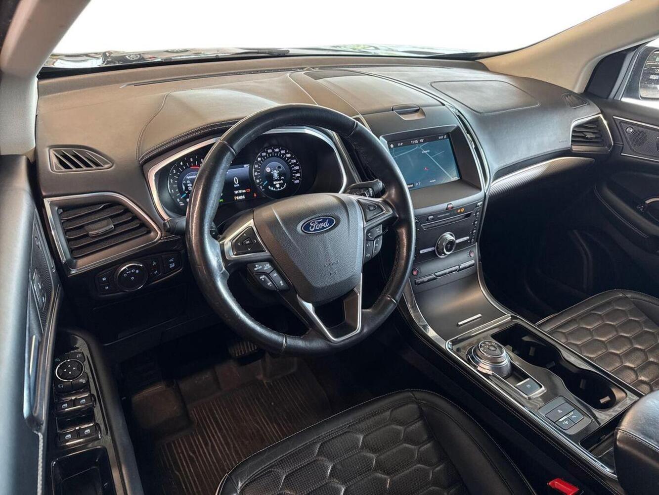 Ford Edge vaihtoauto