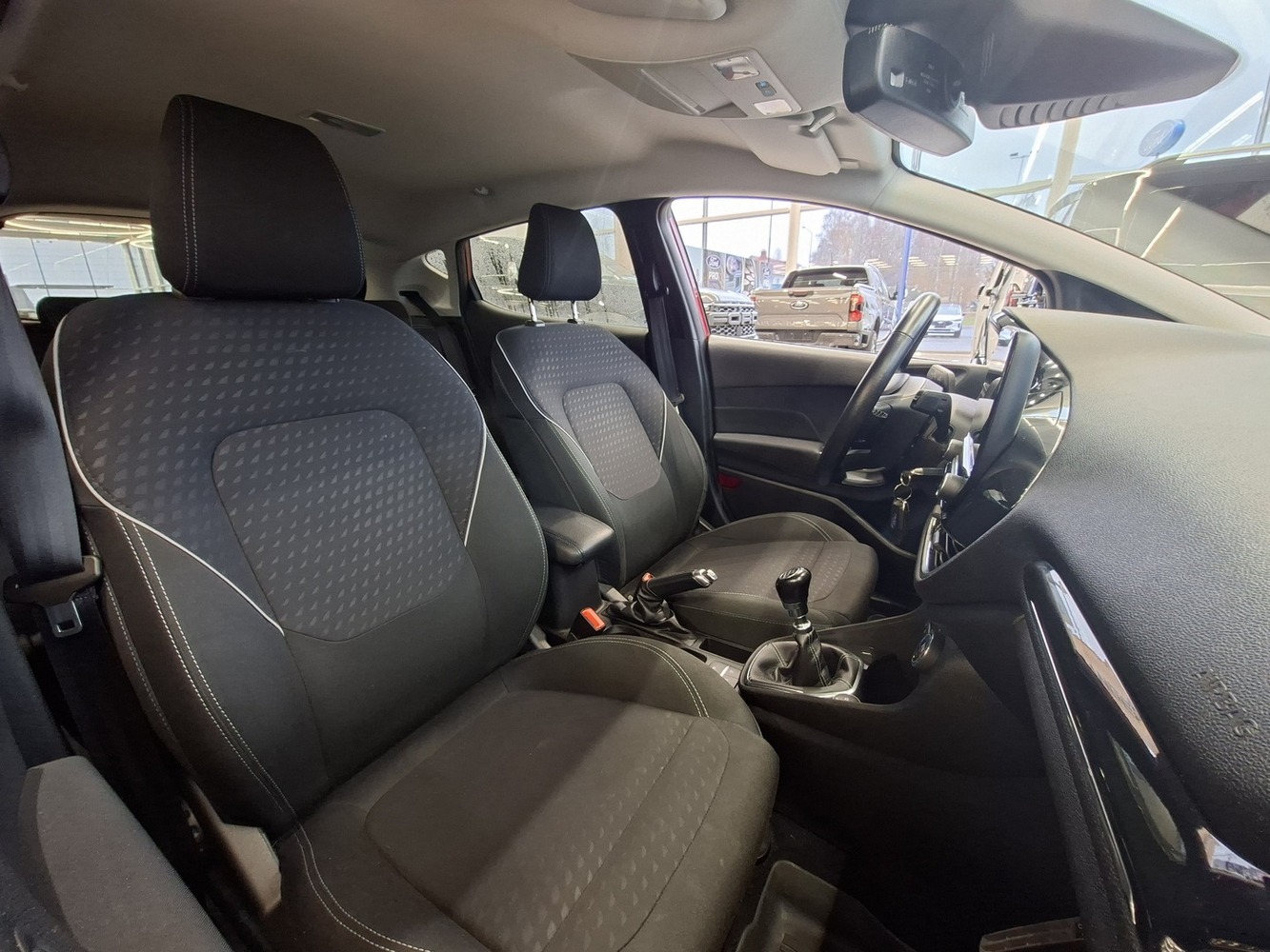 Ford Fiesta vaihtoauto