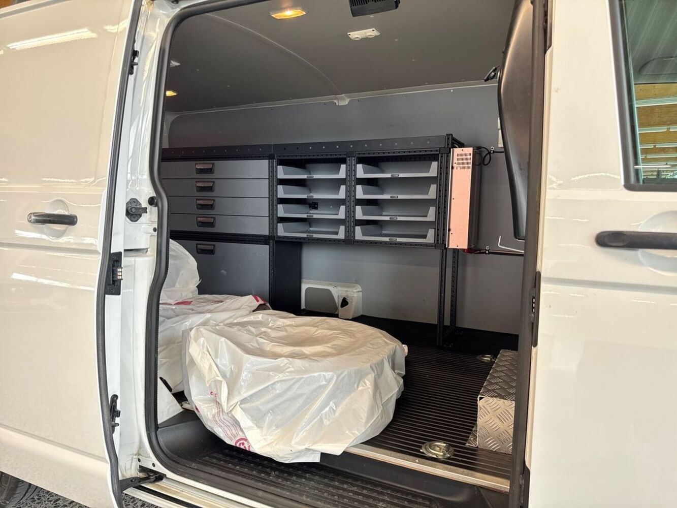 Volkswagen Transporter vaihtoauto
