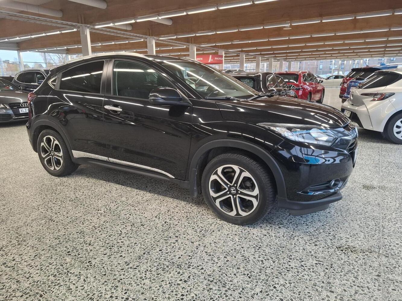 Honda HR-V vaihtoauto