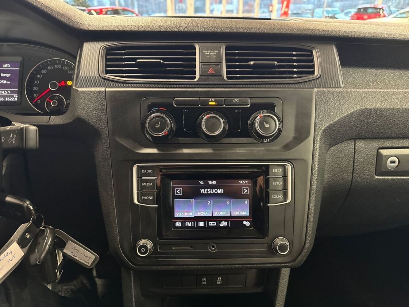 Volkswagen Caddy Maxi vaihtoauto