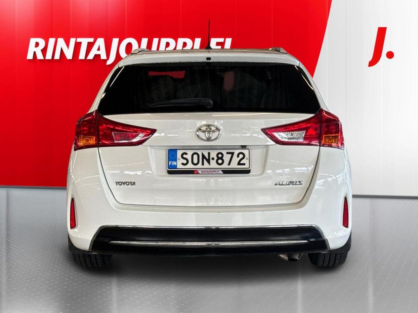 Toyota Auris vaihtoauto
