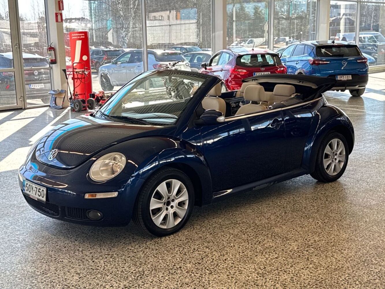 Volkswagen New Beetle vaihtoauto