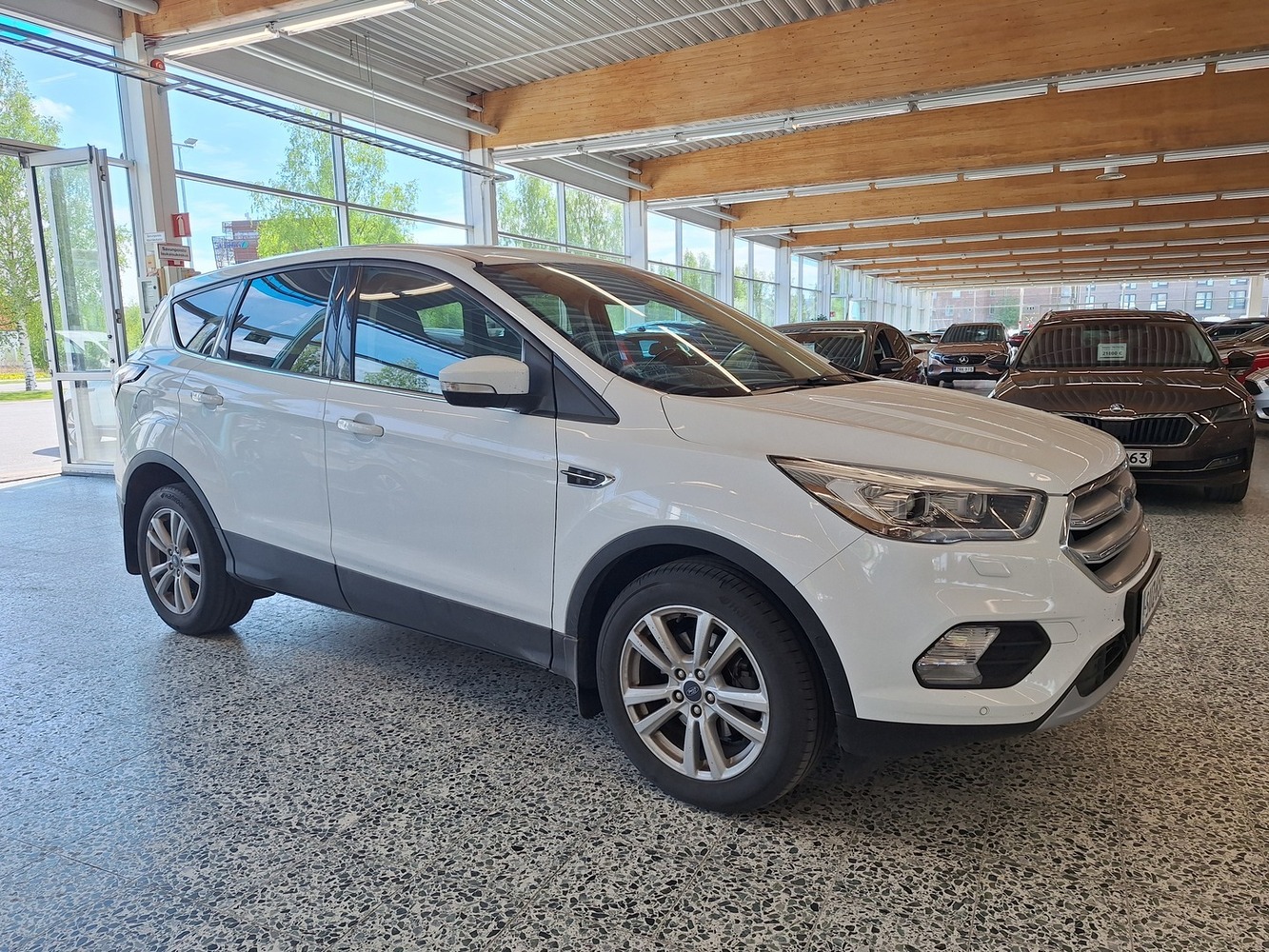 Ford Kuga vaihtoauto