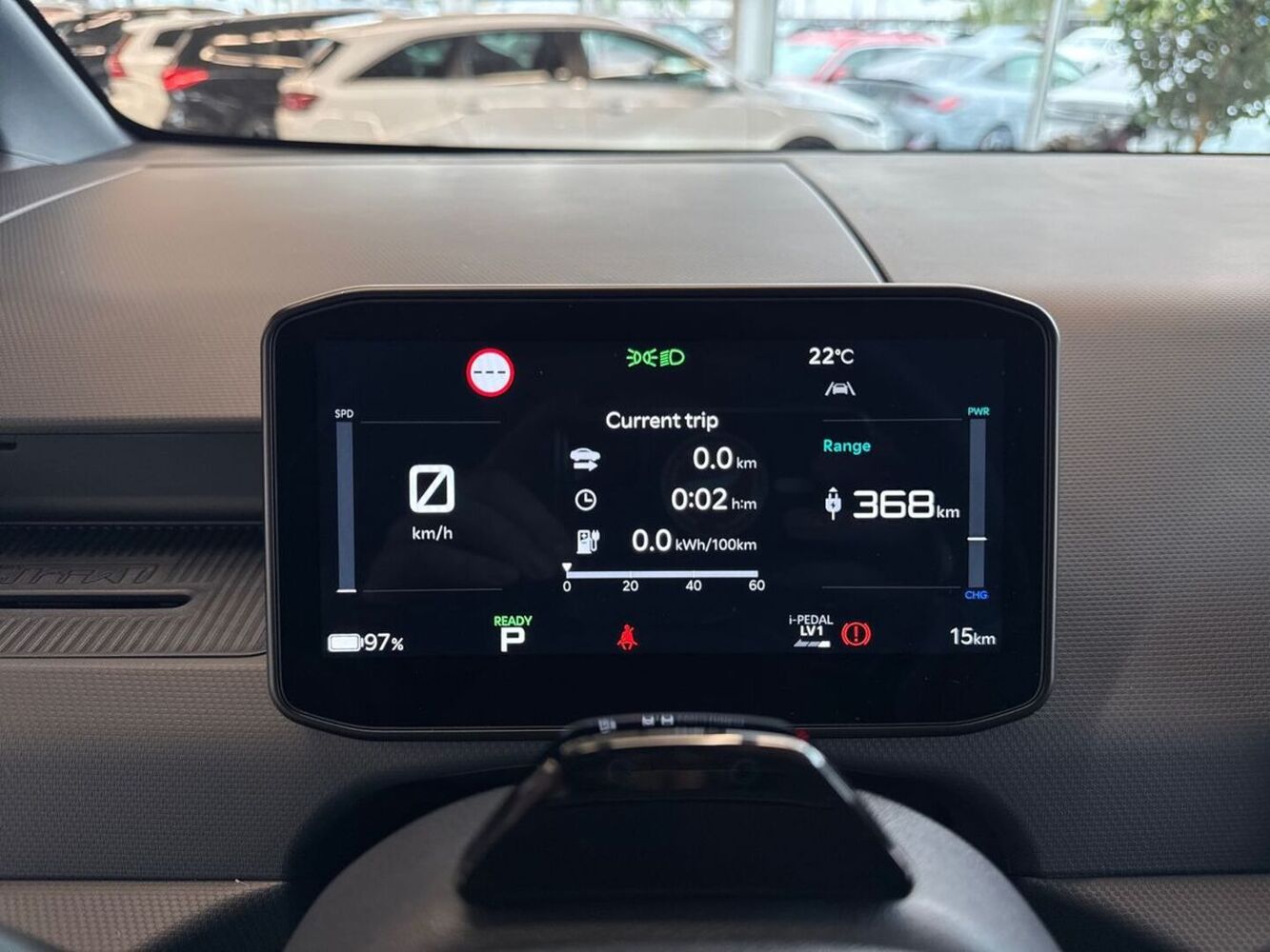 Kia PV5 vaihtoauto