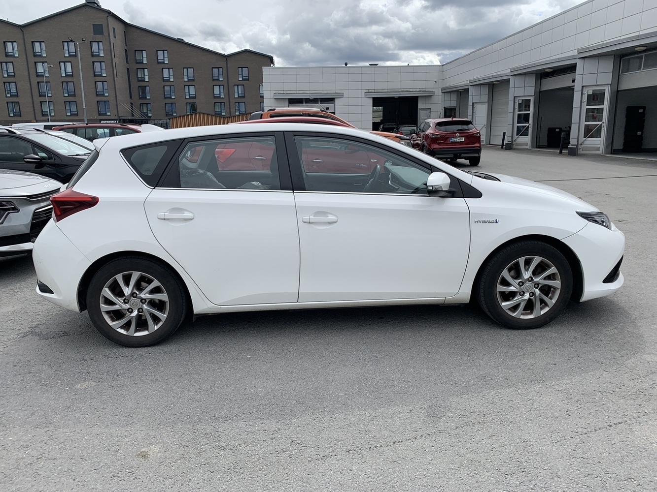 Toyota Auris vaihtoauto