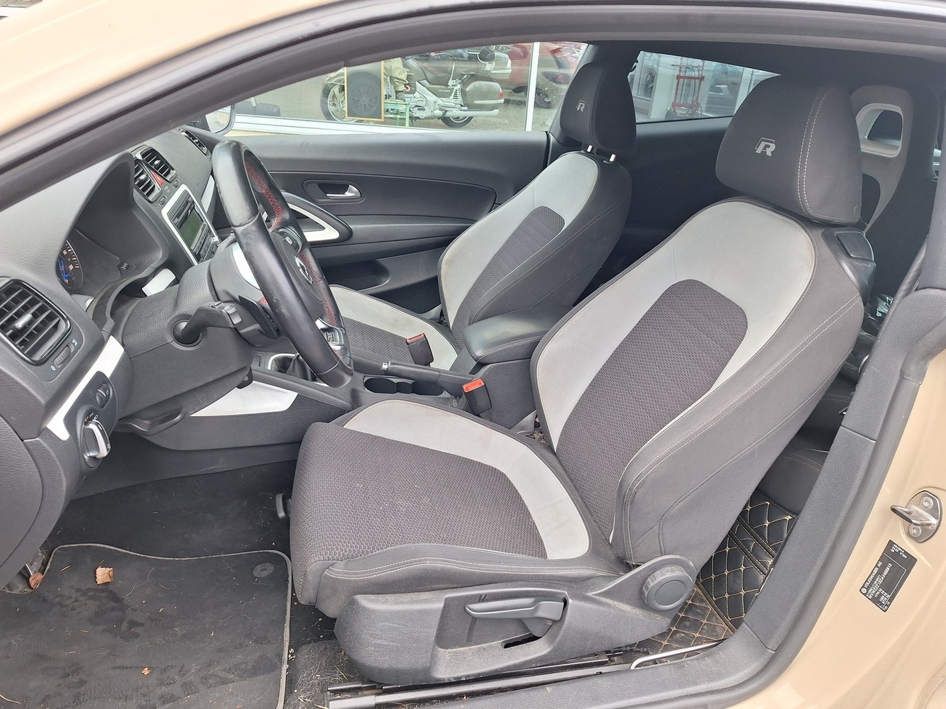 Volkswagen Scirocco vaihtoauto