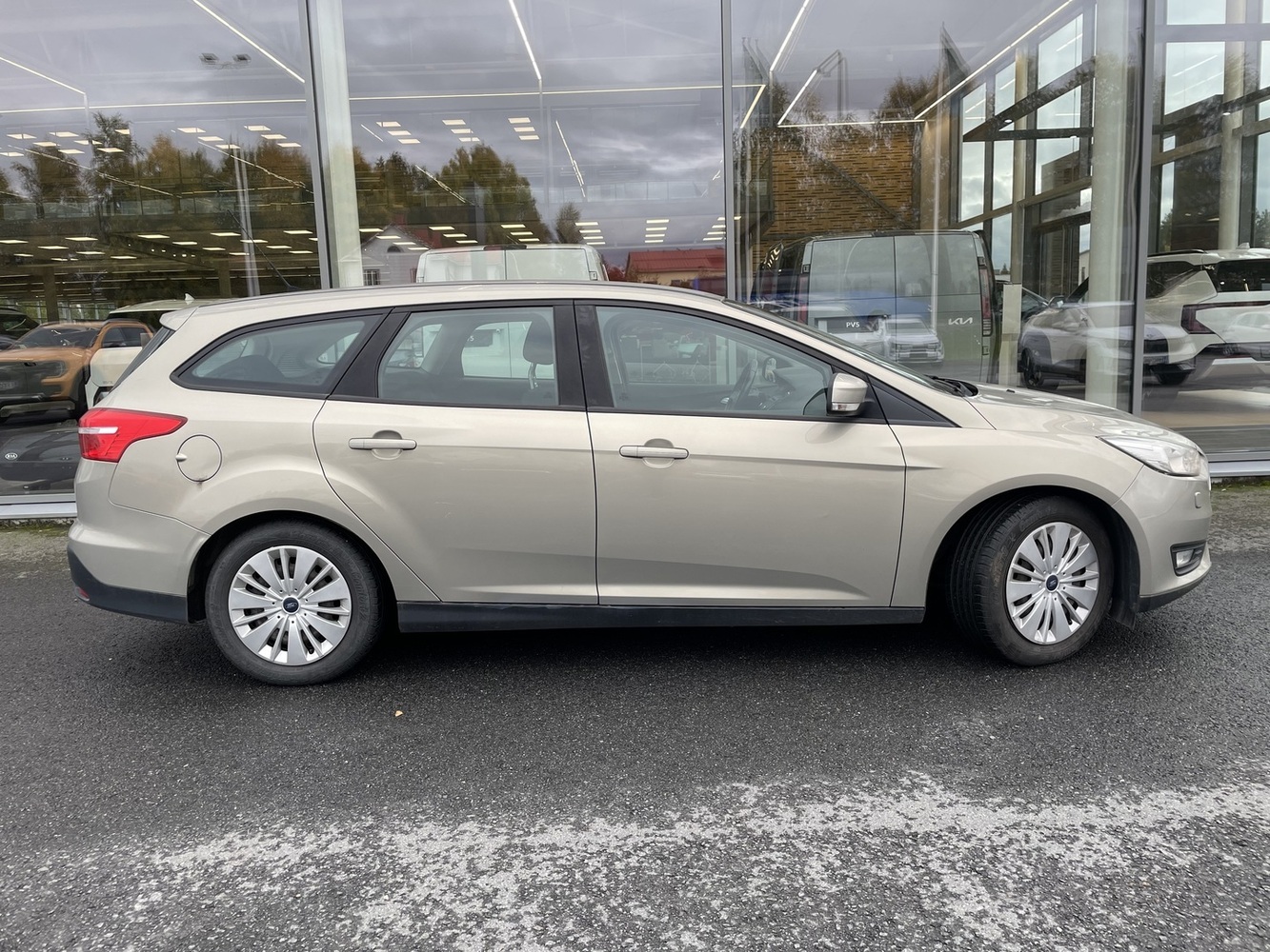 Ford Focus vaihtoauto