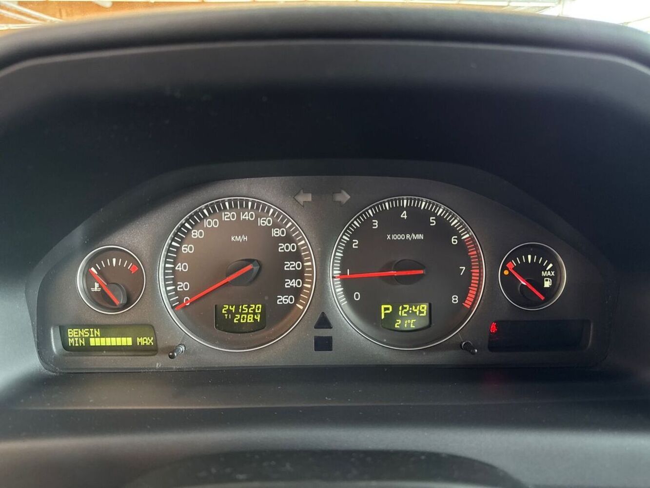 Volvo V70 vaihtoauto