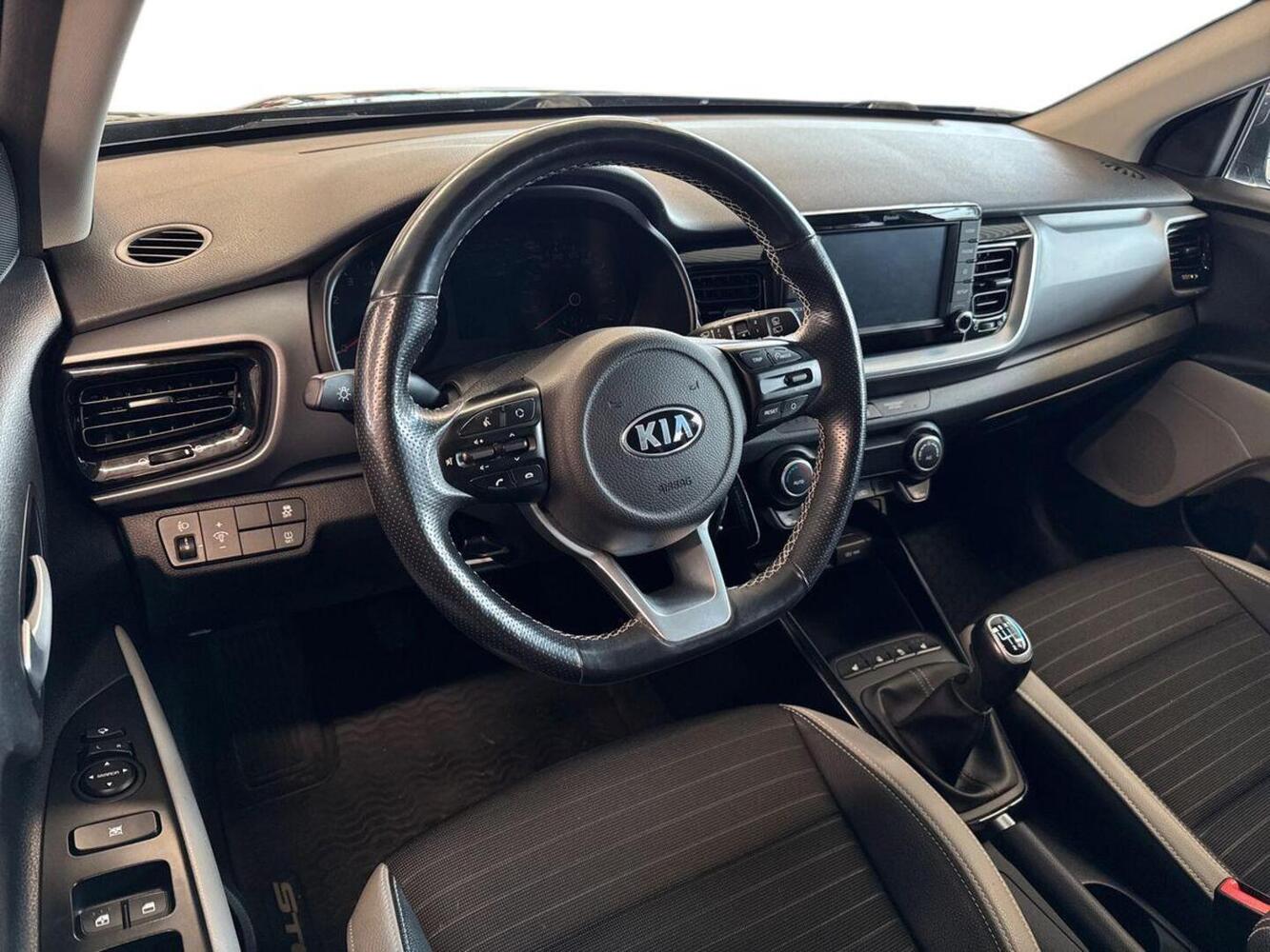 Kia Stonic vaihtoauto
