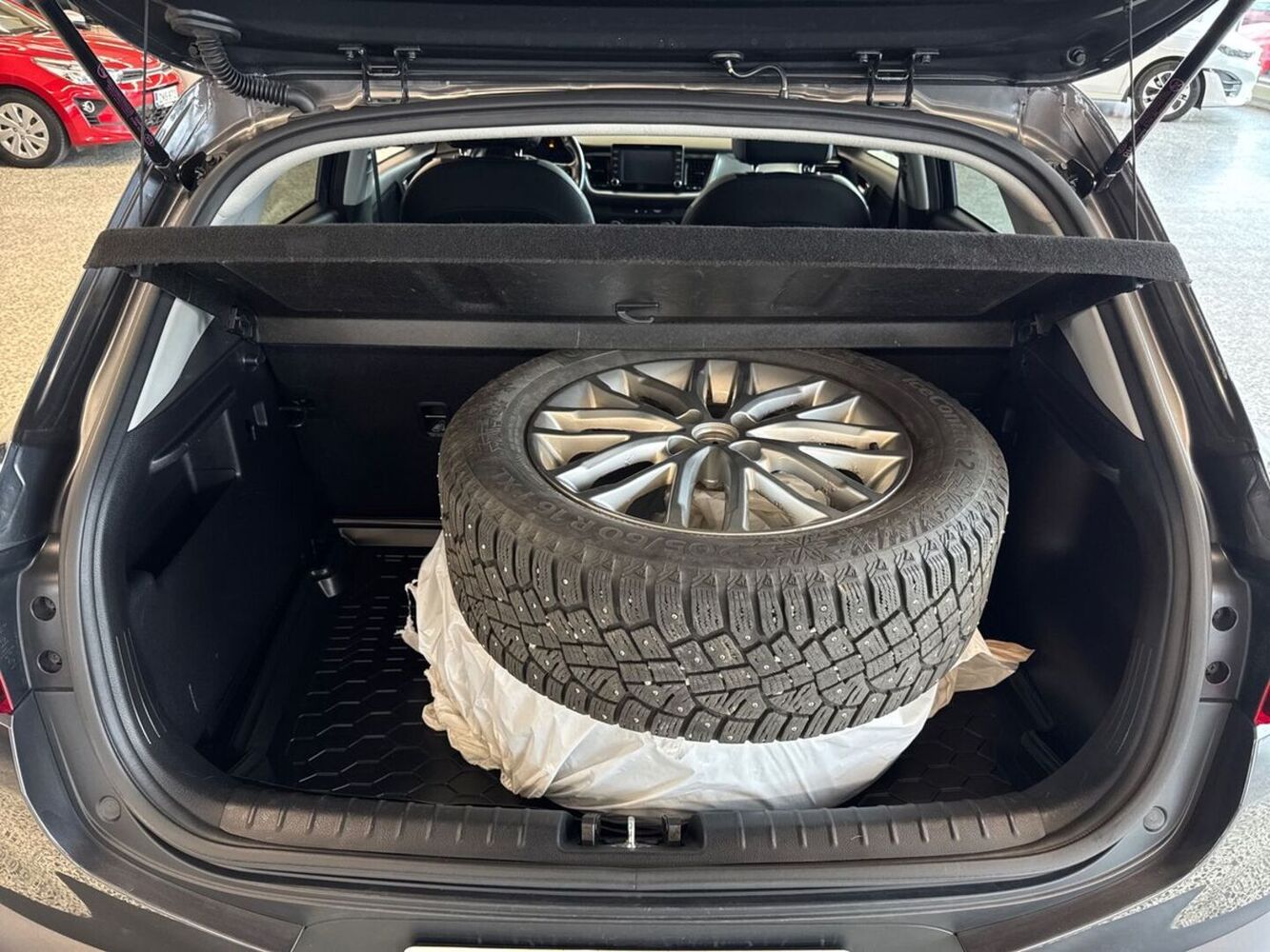 Kia Stonic vaihtoauto