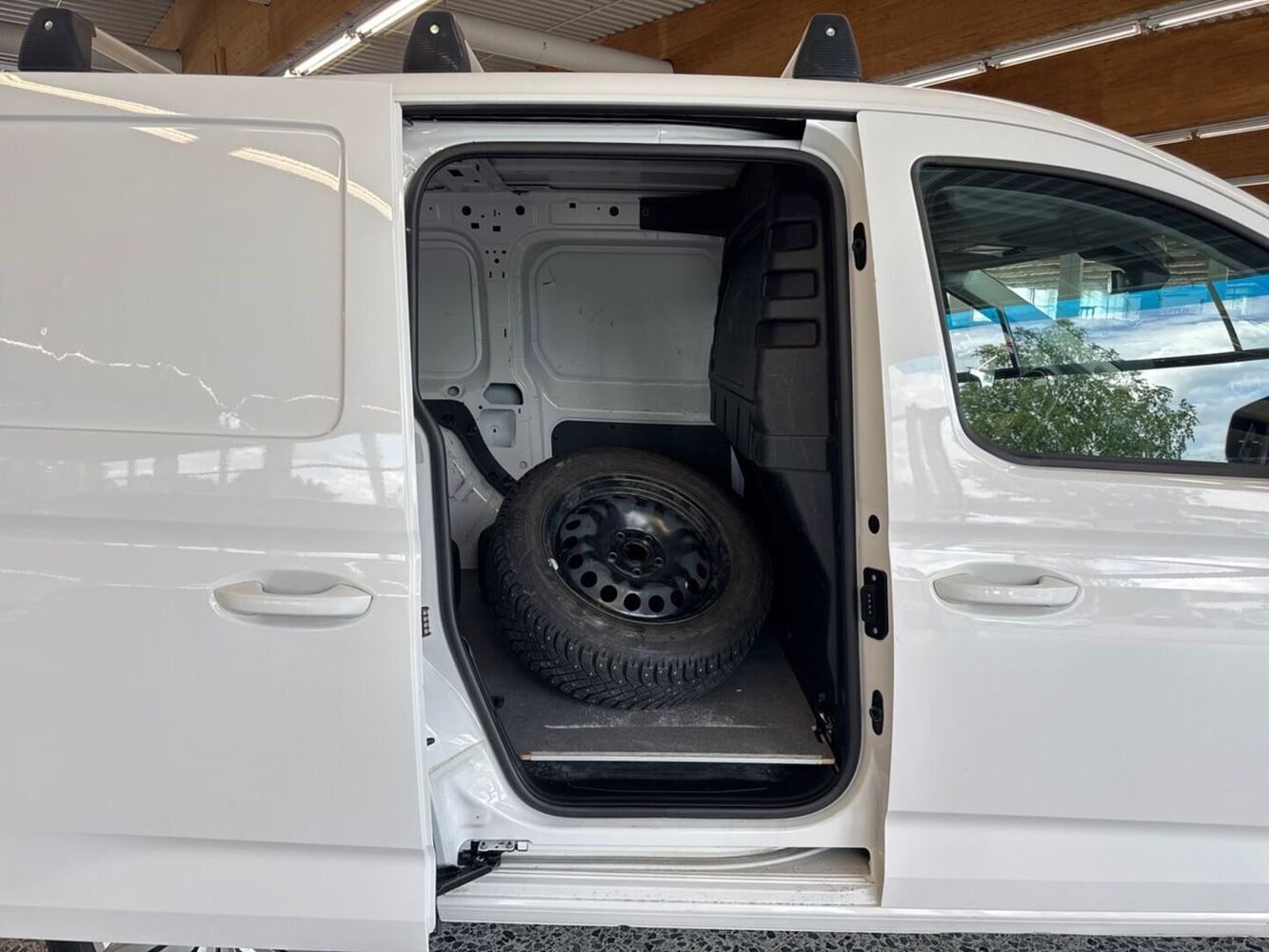 Volkswagen Caddy vaihtoauto