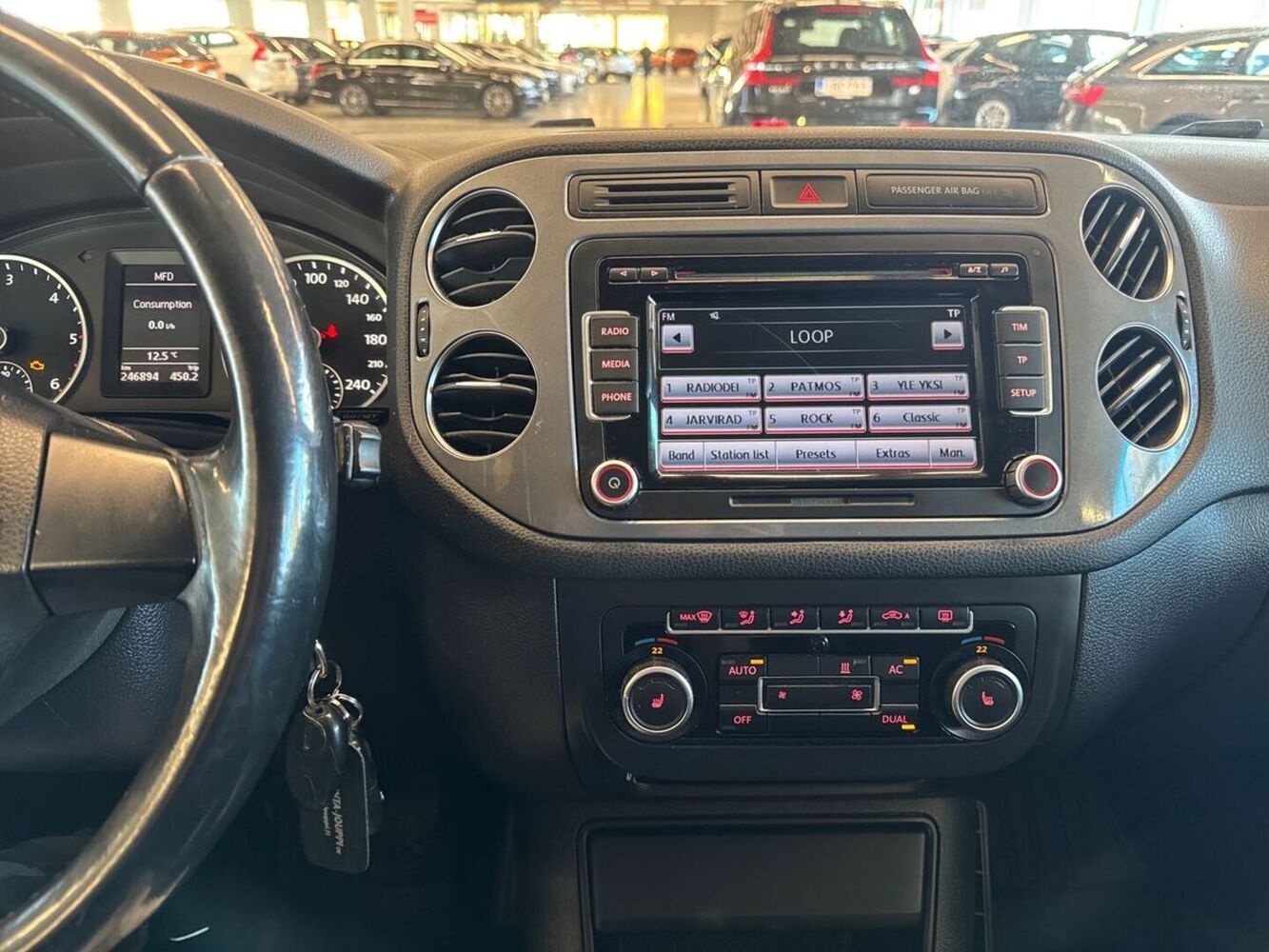 Volkswagen Tiguan vaihtoauto