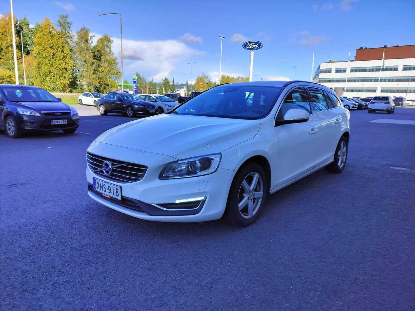 Volvo V60 vaihtoauto