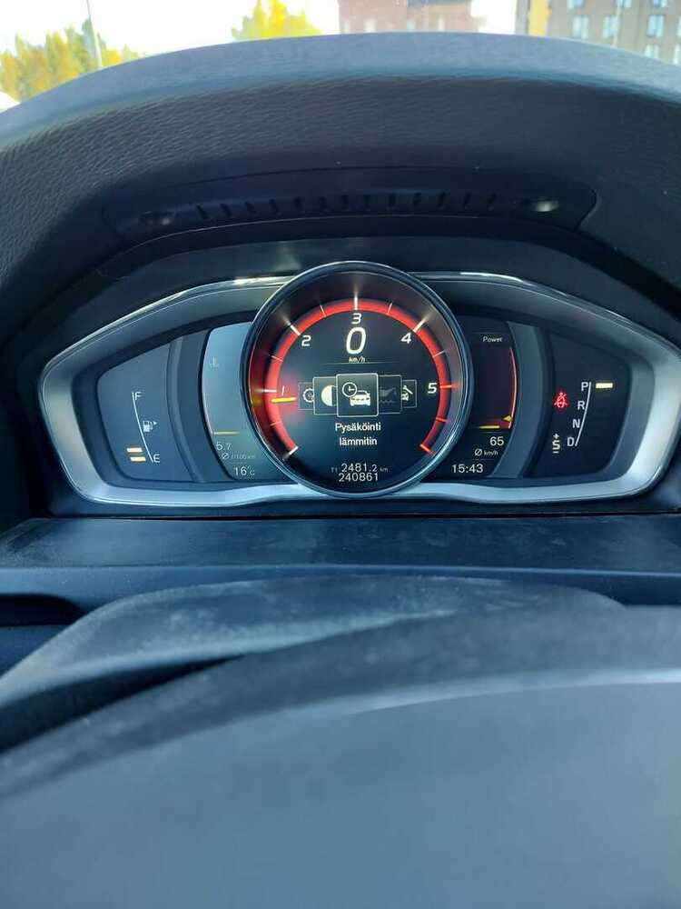 Volvo V60 vaihtoauto
